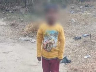 Bihar government neither implicates nor saves anyone: here even a 5-year-old child rescues a liquor smuggler by beating the police