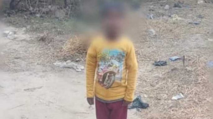 Bihar government neither implicates nor saves anyone: here even a 5-year-old child rescues a liquor smuggler by beating the police