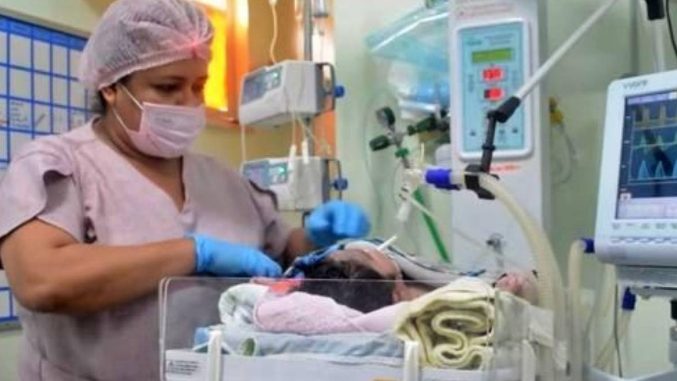 'Superbaby' came out of mother's womb, height as one year old children, total weight 7 kg!
