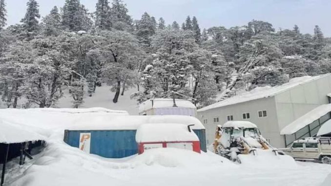 Orange alert of heavy rain and snowfall in seven districts of Himachal