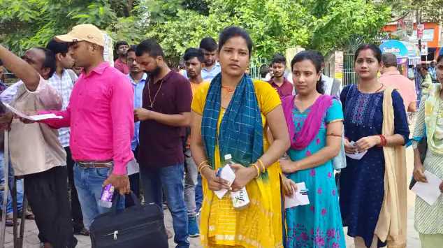 Fire broke out in Patna's exam center, candidates appearing for CTET exam ran away to save their lives