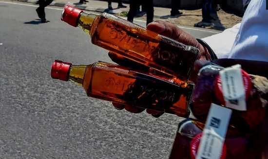 How to ban liquor in Chhattisgarh? Congress leaders will go to Bihar and Gujarat to know this