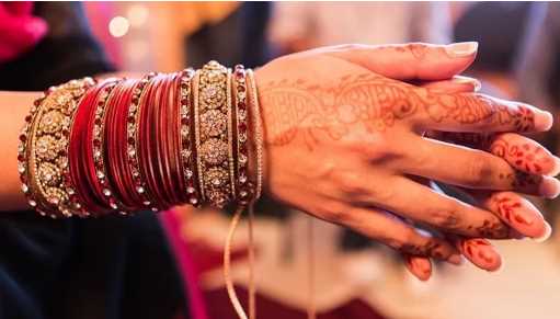 Why women wear bangles, 99% people would not know scientific and religious reason