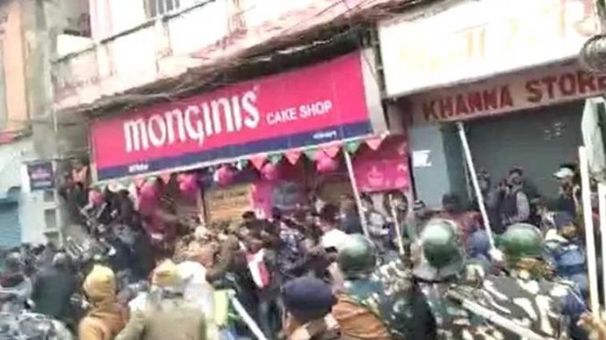 Police lathi-charged after ruckus of students in Patna, demanding cancellation of examination