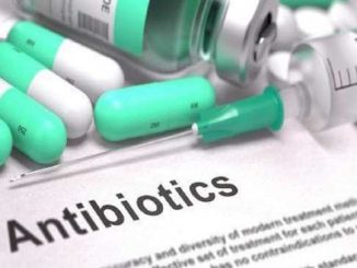 Antibiotics increase the risk of stomach diseases by 48%, eat carefully after the age of 40