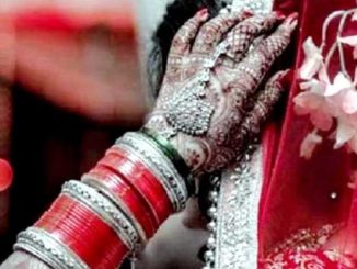 The groom was repeatedly going to the bride's room, the father slapped him and the marriage broke up