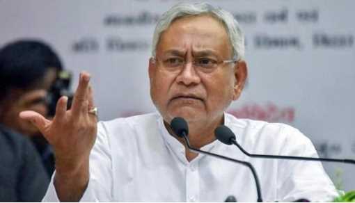 Nitish's MLA roared at his own education minister, said- he needs to be given tablet immediately, if there is a problem then change religion