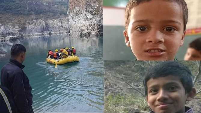 Two real brothers washed away in the Uttarakhand river: Tears in the eyes… Mother is watching the way, infuriated father is circling the police station