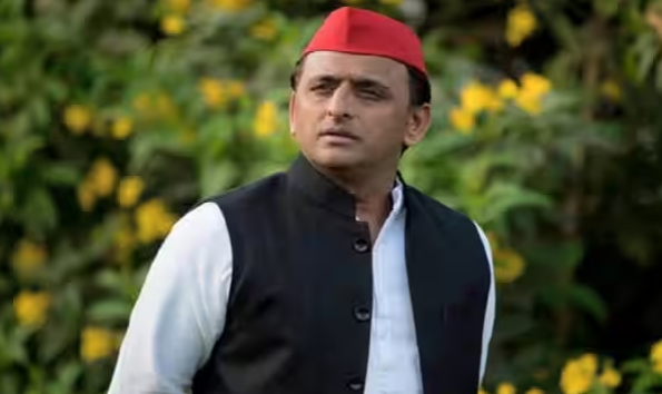 Mobilization of Dalits and Backwards started in UP with the help of Shudras, Akhilesh Yadav gave new color to the political battle
