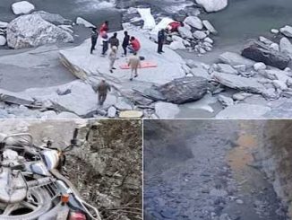 Bike accident in Himachal's Bharmour, two Amazon delivery boys fell into Ravi river, died