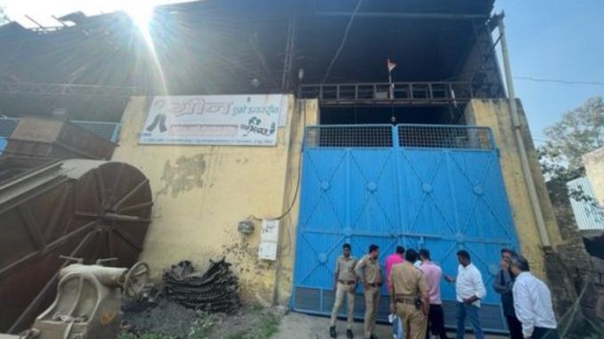 Raids on factories making agricultural parts in Muzaffarnagar, there was a stir