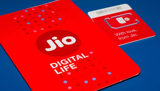 One year holiday after one recharge, Unlimited internet speed with Jio Unlimited calling