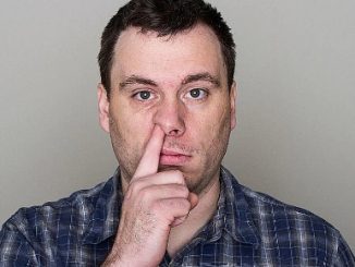 Pay attention, if you also put finger in the nose, then it can be a serious disease, revealed in the research.