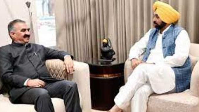 'Bhai-Bhai' face to face on water cess, CM Sukhwinder Singh Sukhu met Bhagwant Mann in Chandigarh