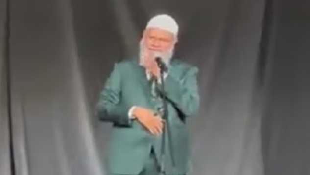 Have you seen this video of fugitive Zakir Naik, saying- Hindus of India love me a lot...