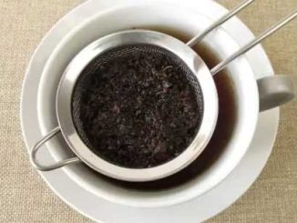 Want to clean the blackened tea strainer? Try these 3 easy home remedies, it will be beneficial