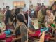 Women Ugly Fight Video: Fierce fight between women over saree, video of fight went viral on social media