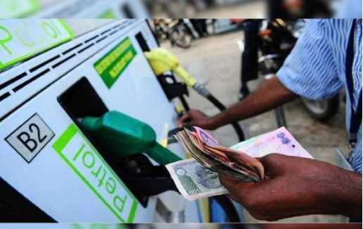 Petrol and diesel prices continue in UP, check the oil rate in your city sitting at home