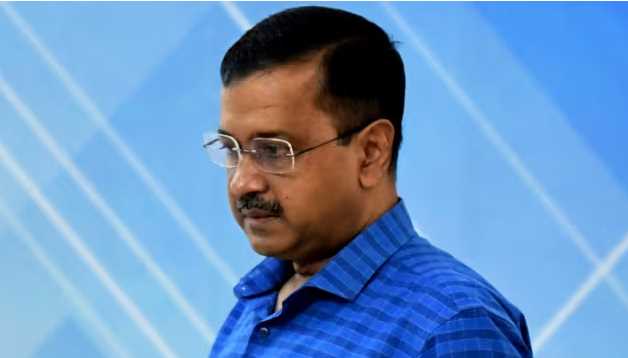 Arvind Kejriwal trapped by calling PM Modi illiterate, case filed in Patna; hearing on 25 may