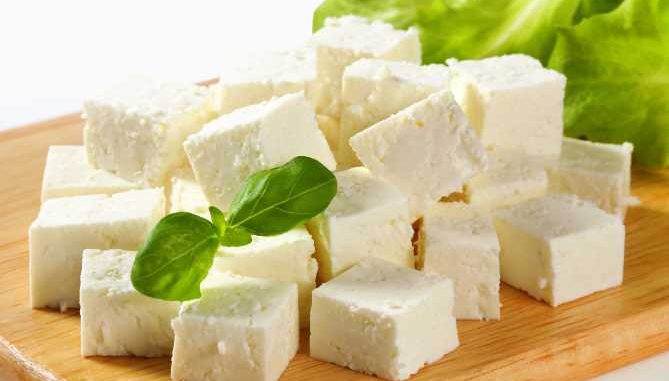 Weight Loss: Raw cheese helps in reducing weight, gets rid of these problems