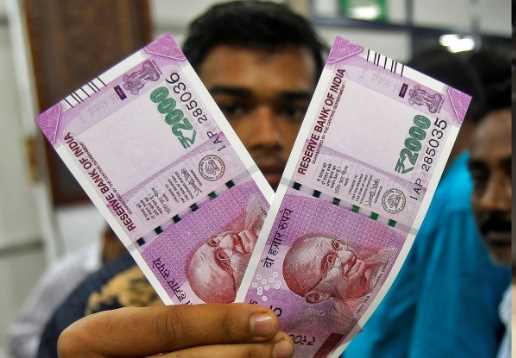 RBI governor gave the idea of 10000 note, due to this the note could not come in the market