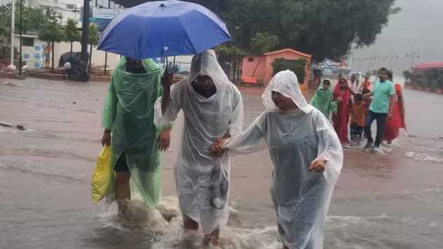 Heavy rain in Uttarakhand with the knock of monsoon, IMD alert in weather forecast