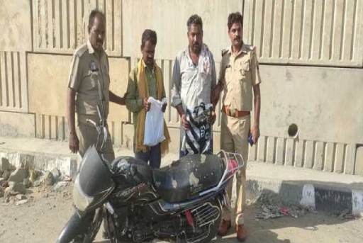 Opium worth one crore 80 lakh recovered in Shahjahanpur, two smugglers carrying bike seat arrested