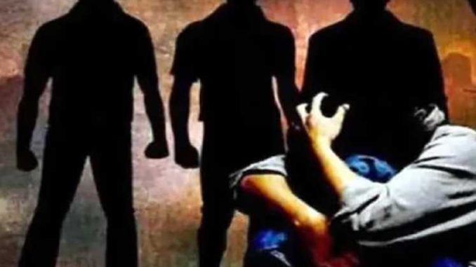 Gangrape with minor girlfriend in front of lover, both came running away from home