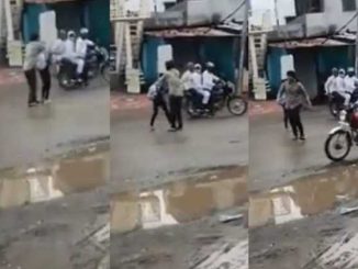 In Maharashtra, a girl was caught on the road in broad daylight, people remained spectators