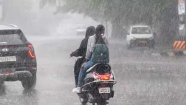 Bihar Weather: Bumper rains in Bihar amidst humid heat, heavy rains in these districts