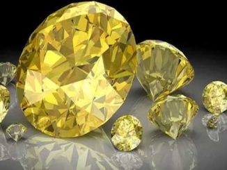 These 4 gems have the power to change fate, money starts pouring in as soon as you wear them!