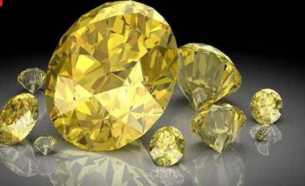 These 4 gems have the power to change fate, money starts pouring in as soon as you wear them!