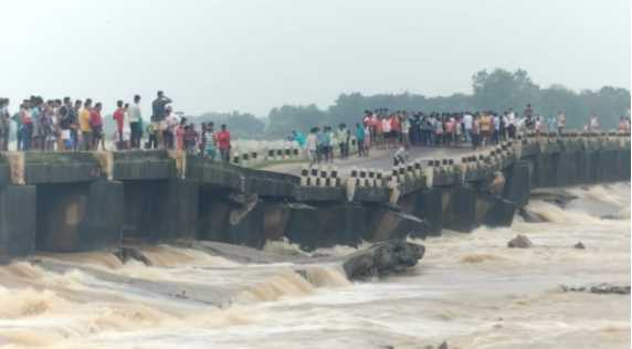 Another bridge collapses in Bihar; 8 pillars caved in due to heavy rain, traffic disrupted, dozens of villages affected