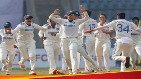 India's daughters roared in Wankhede, defeated Kangaroos by 8 wickets and registered a historic victory.