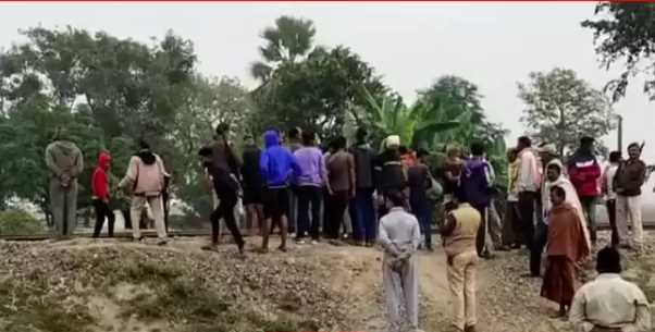 4 dead bodies found outside the house in Bihar, father committed suicide along with two young sons, you will be shocked to know the whole matter