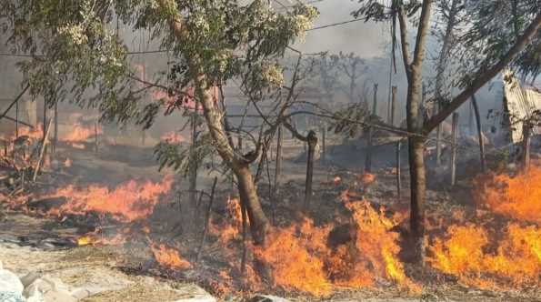 Massive fire broke out in Bihar, more than 100 houses burnt to ashes