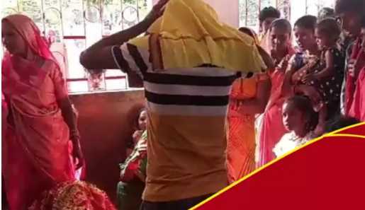 Colorful Holi in 'in-laws' house before marriage in Bihar, boy was applying colors to the girl in a 'secret' way... it was played.