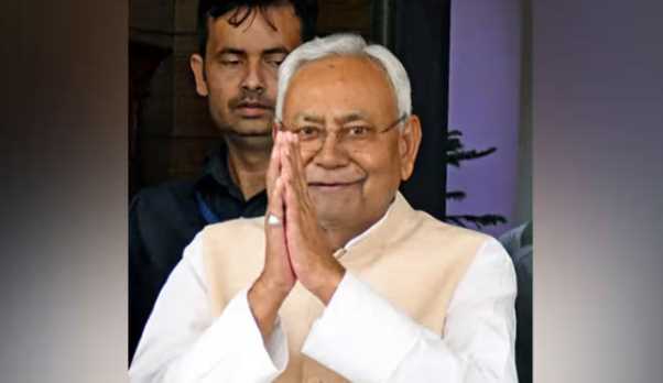 Big blow to Nitish Kumar, Ali Ashraf Fatmi resigns from the party
