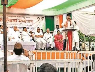 Infighting is visible on open platforms in Chhattisgarh Congress, Congressmen are surrounded in their own houses.