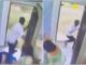 Thief attacked a woman's peace on a moving train, immediately got the consequences of bad karma; video viral