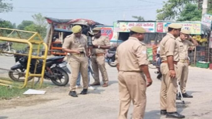 More than Rs 1.70 lakh found during checking in Muzaffarnagar, police seized it