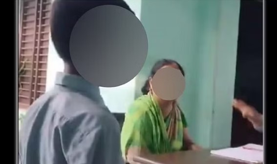 Muzaffarnagar slapping incident: Student neither got books nor uniform, father became emotional while narrating his ordeal