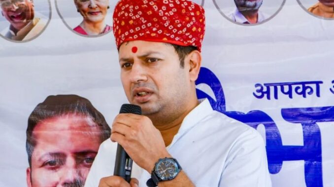 What is the condition of Gehlot's son Vaibhav's seat? This claim of Phalodi betting market is shocking!