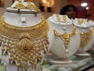 Suddenly gold became expensive by Rs 4500, know when the price will reach Rs 1 lakh!