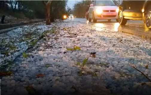 Rainy season continues in Madhya Pradesh, Meteorological Department's alert - Large hailstones may fall with strong winds.