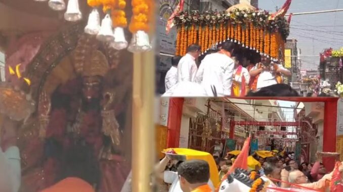 Balaji's procession being taken out with great pomp in Muzaffarnagar, floats, bands and DJs included, city decorated