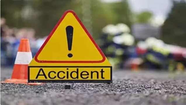 Horrific road accident in Chhattisgarh, tragic death of 8 including 3 children, 23 injured