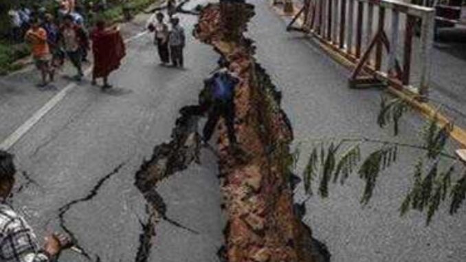 Earth shook due to powerful earthquake, strong tremors of 6.3 magnitude - know where and how much impact