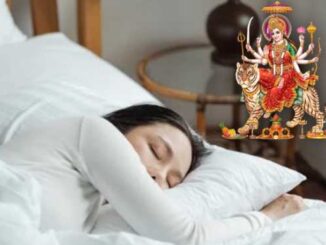 Seeing Maa Durga in the dream is a sign that the coffer will soon be filled with wealth.