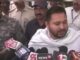 Nitish Kumar touched PM Modi's feet! Tejashwi said - I am embarrassed today, being so old... there must be some compulsion
